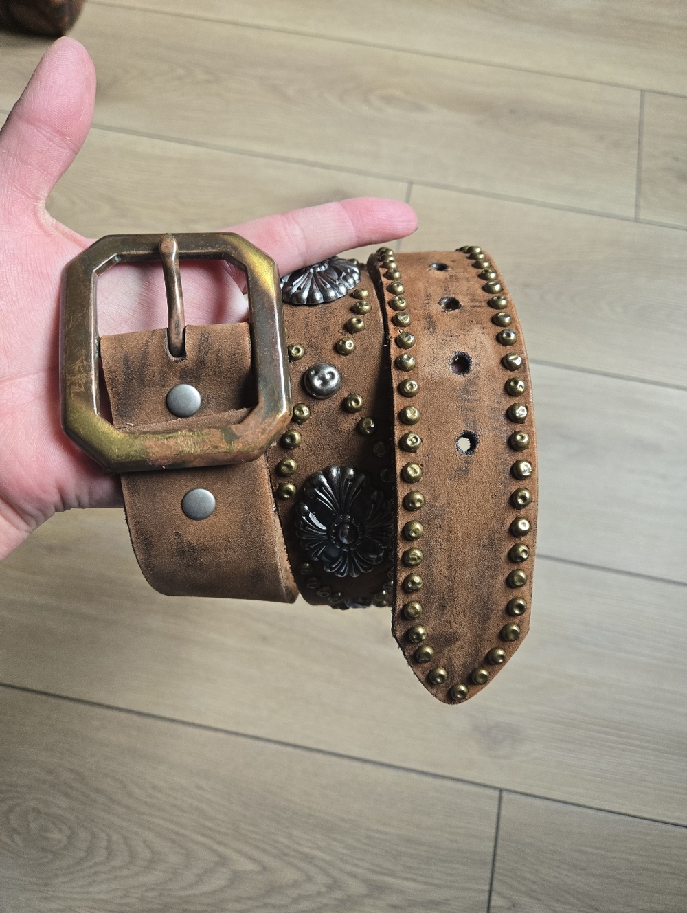 Women's Western-style Belt